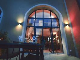 Le Chateau Des Cinq Cantons Carpentras Exterior photo