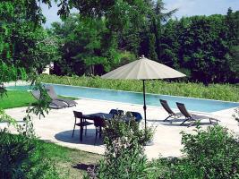 Le Chateau Des Cinq Cantons Carpentras Exterior photo